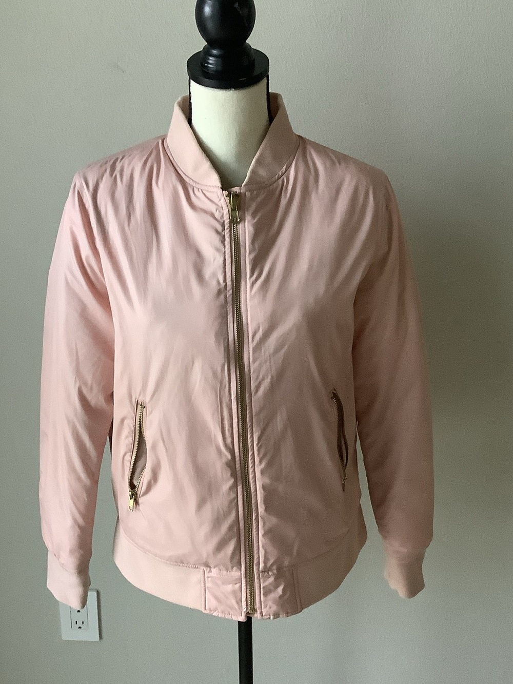 GAP Women’s Reversible Bomber Jacket Blush Pink Burgundy Gold Zip M